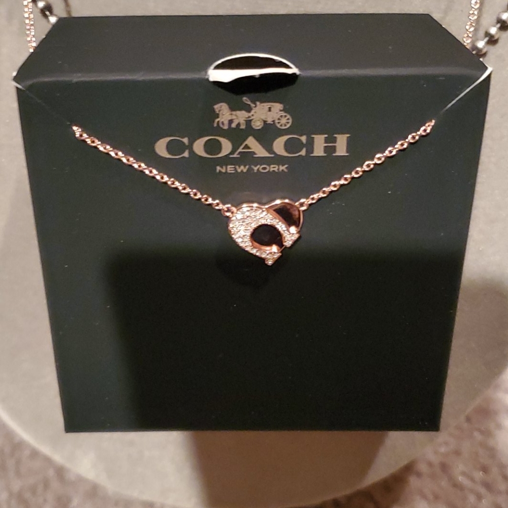 Coach gold plated gorgeous necklace with swarsowsk